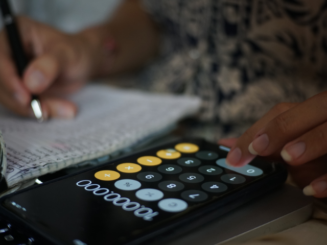 LED ROI Calculator